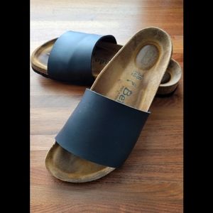 Black Leather Betula Slides